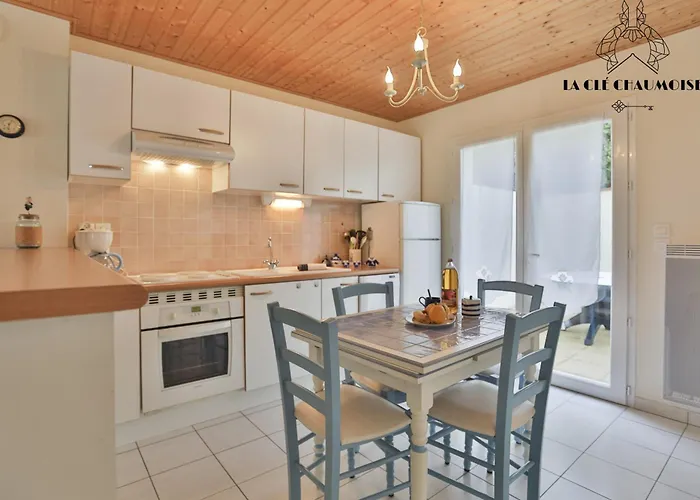 L Echappee Chaumoise- Agreable Maison Au Pied De La