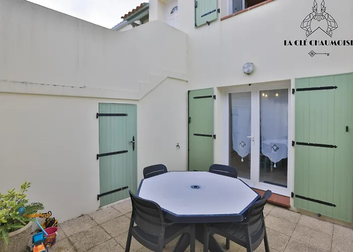 Nyaraló L Echappee Chaumoise- Agreable Maison Au Pied De La La Chaume