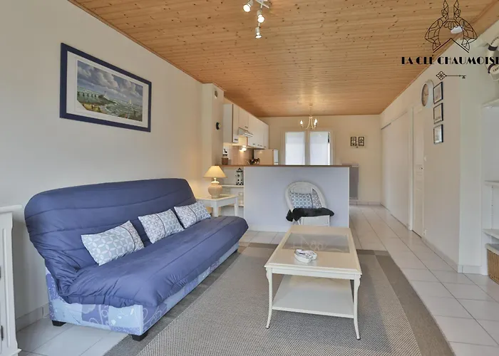 L Echappee Chaumoise- Agreable Maison Au Pied De La La Chaume