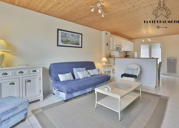 Nyaraló L Echappee Chaumoise- Agreable Maison Au Pied De La La Chaume