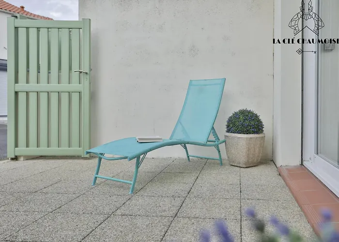 Nyaraló L Echappee Chaumoise- Agreable Maison Au Pied De La